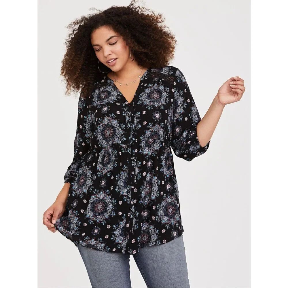 ✨Torrid Blouse Babydoll Gauze Sz 2 Tunic Top Floral Black✨